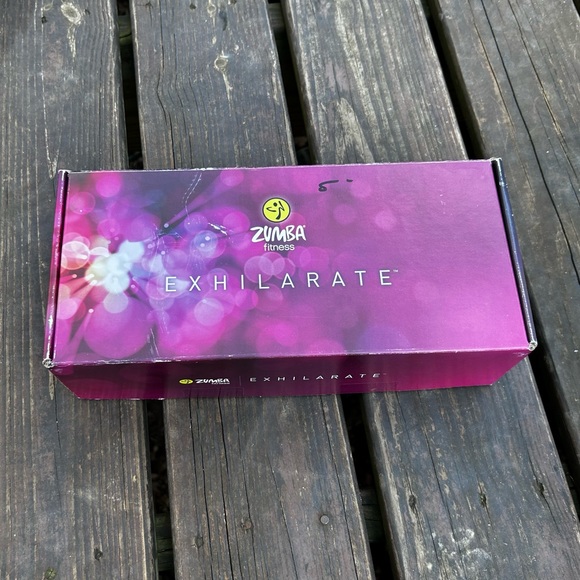 Zumba Exhilarate & Zumba Rush DVD Workout Kit - Picture 2 of 6